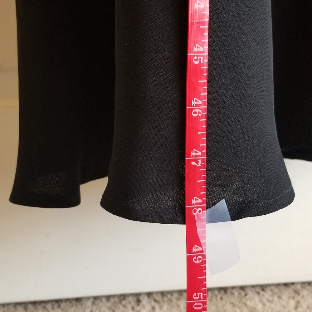 Dress - Picture 4 of 8